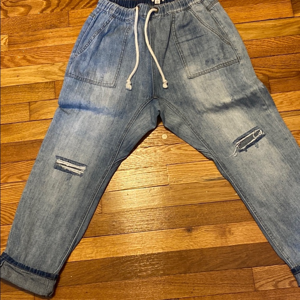 Acid wash boyfit jeans